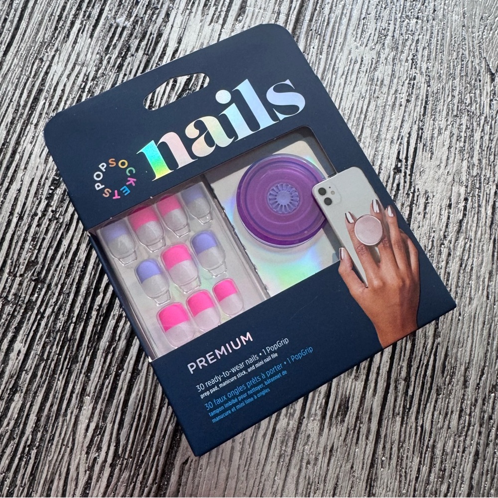 (NIB) PopSocket + Matching Nails 💅🏼